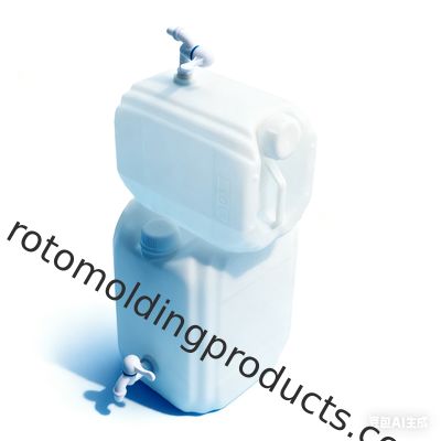 সহজে বহনযোগ্যতা এবং টেকসই জল সংরক্ষণের জন্য ১৫ লিটার প্লাস্টিকের জেরি ক্যান, যার মধ্যে হ্যান্ডেল তৈরি করা আছে